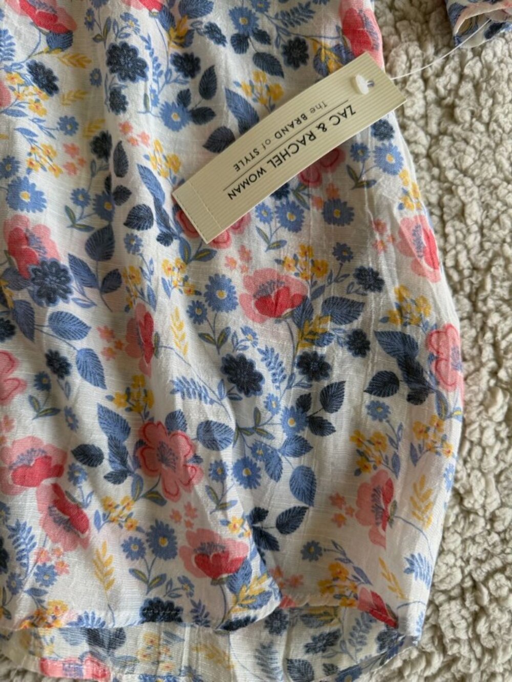 Zac & Rachel NWT Lightweight Breezy Floral on White Blouse - Size 3X - Picture 9 of 10